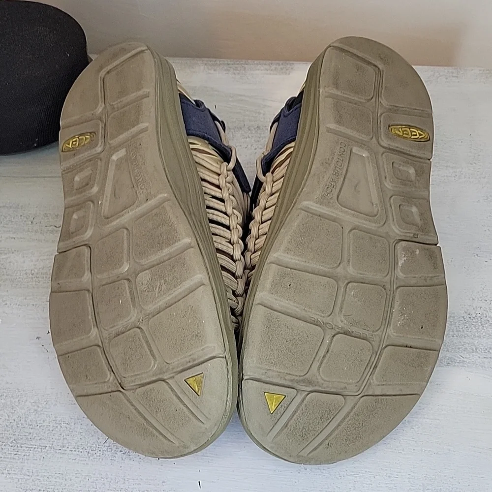 Keen Uneek Braided Bungee Hiking /Water Sandals SZ 7.5 - Picture 5 of 6